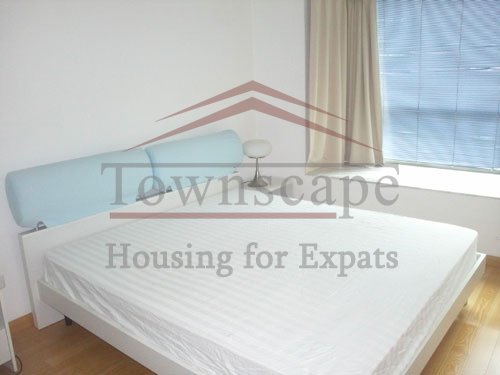 flats for rent in shanghai Eight Park Avenue renovated apartment for rent in Shanghai