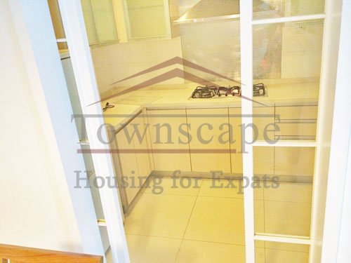  Apartment with terrace for rent in Xujiahui
