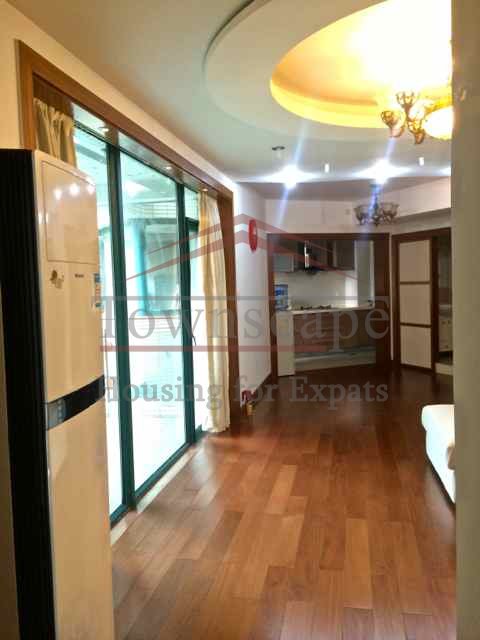 oriental manhattan shanghai Cosy executive apartment for rent in Oriental Manhattan