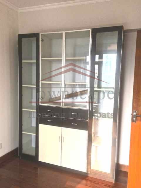 expat housing xujiahui Spacious Oriental Manhattan apartment with balcony