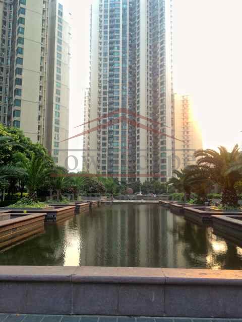 xujiahui expat housing Classy apartment in popular expat compound in Xujiahui