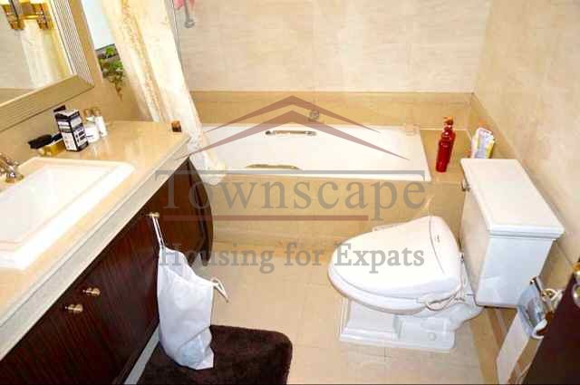 apartment shanghai Apartment with terrace for rent in Maison des Artistes, Gubei