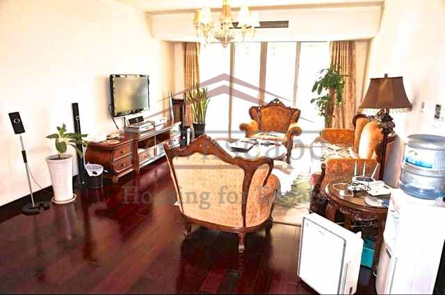 expat apartment complex gubei Apartment with terrace for rent in Maison des Artistes, Gubei