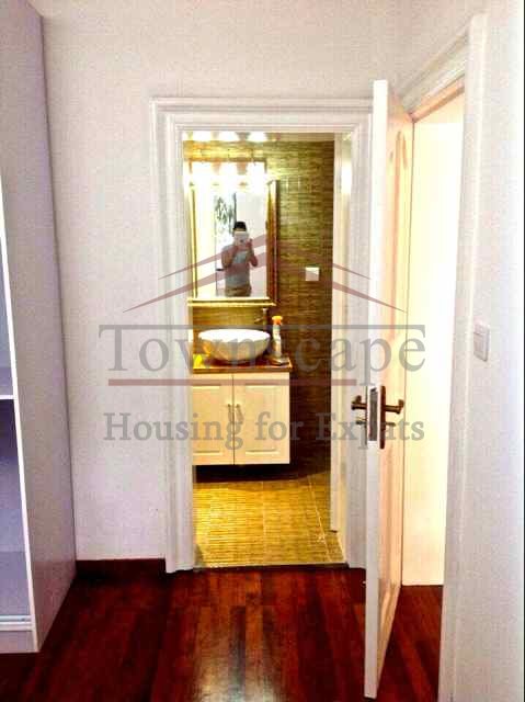 expat housing shanghai Luxurious unfurnished apartment available for rent in French Concession