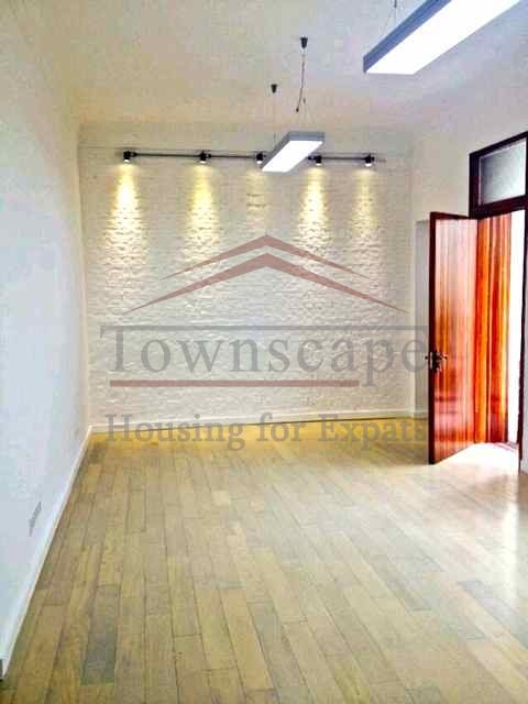 apartment near people square Private Terrace and Garden apartment in French Concession
