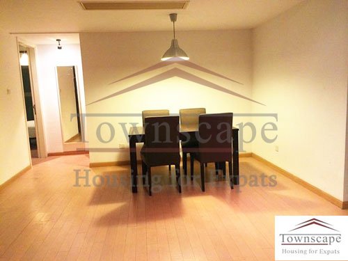 renovated apartment for rent near nanjing west road Nice and bright apartment for rent in Eight Park Avenue in Jing