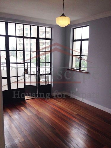 renovated apartment for rent shanghai Unfurnished apartment with balcony for rent in near Middle Huaihai road
