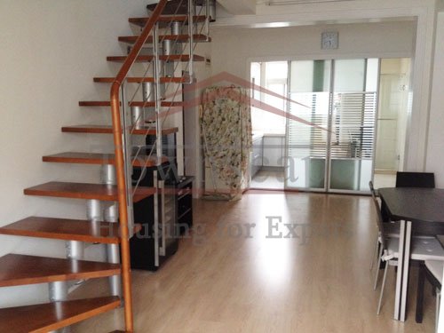 apartment with balcony for rent in shanghai 2 level old renovated apartment for rent on Julu road - Shanghai
