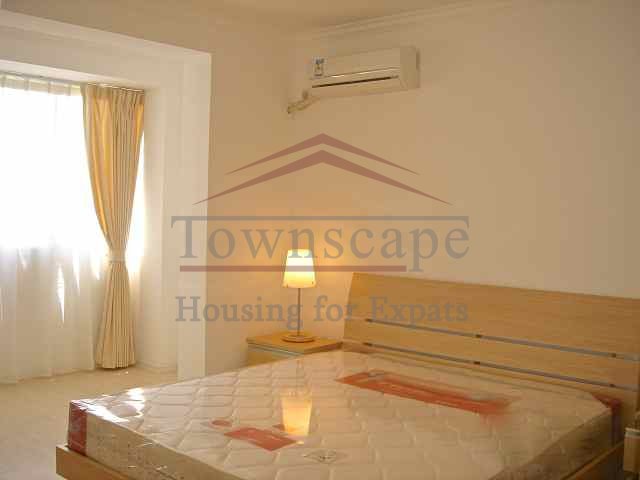 huaihai road apartment Executive apartment on the exclusive Huaihai Road.