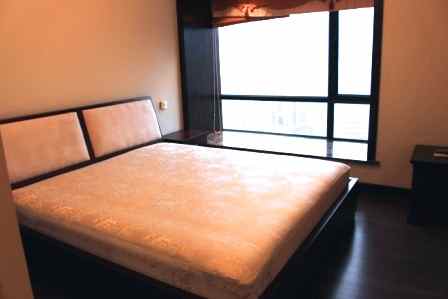 apartment near international schools shanghai Elegant Apartment with balcony available in Hongqiao