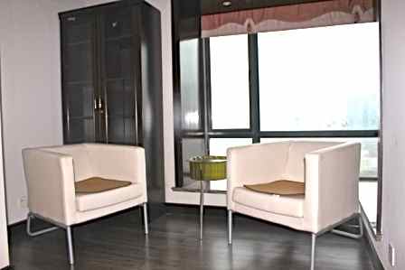rent apartment hongqiao Elegant Apartment with balcony available in Hongqiao