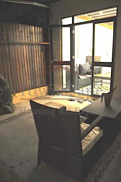 english speaking realtor shanghai Floor heated apartment with Garden in French Concession