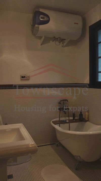  Luxurious and spacious expat apartment in French Concession