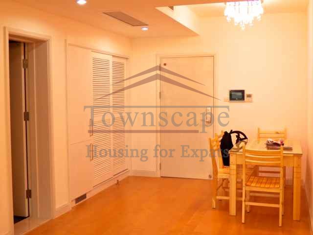 apartment shanghai Modern Serviced Apartment with floor heating 2BR in Xuhui L10