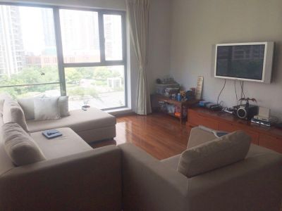 expats family apartment shanghai Luxurious family apartment in Lujiazui