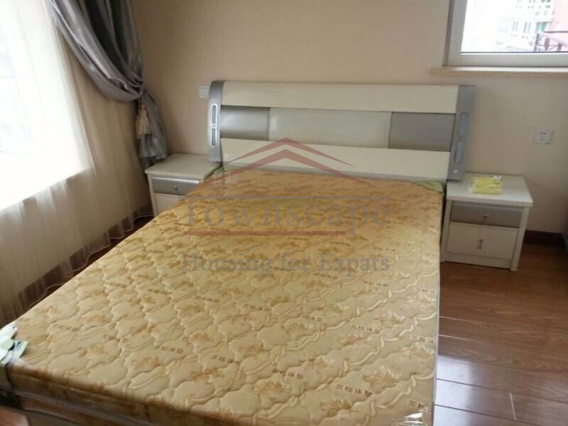 rent four bedroom apartment shanghai Luxurious family friendly apartment in Jing´an district