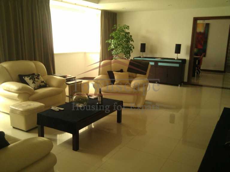 family apartment shanghai Big and luxurious apartment in Xuhui-district