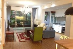 Expat friendly private garden apartment in French Concession