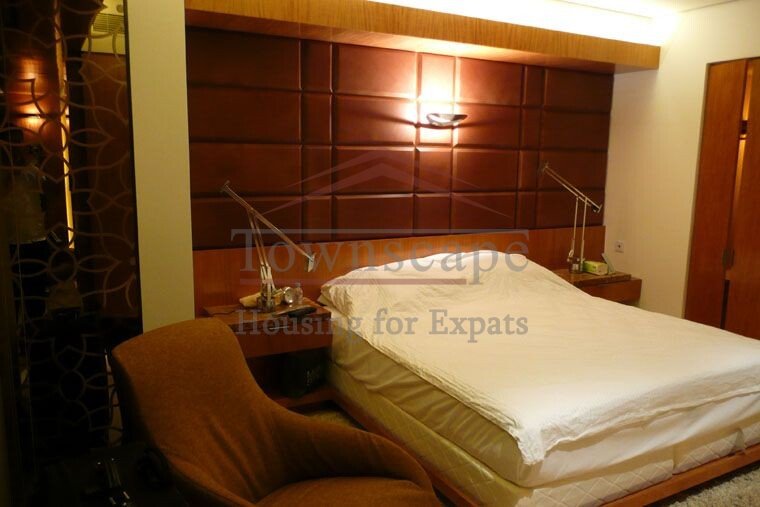 rent baccarat residence xintiandi Spacious service apartment in Xintiandi