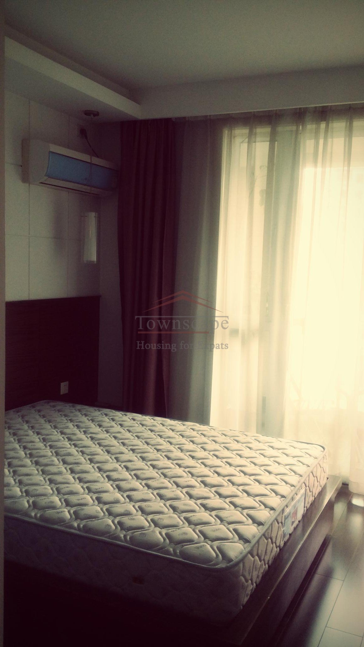 bright apartment zhongshan park Spacious brand new apartment bright and modern