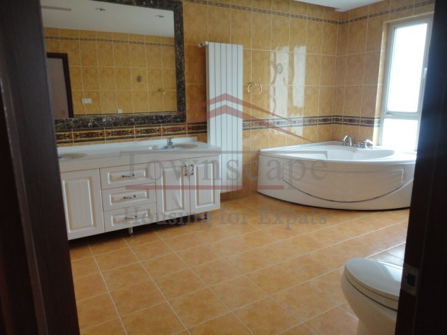 rent family villa shanghai puxi Adorable Villa in prestigious elite garden complex