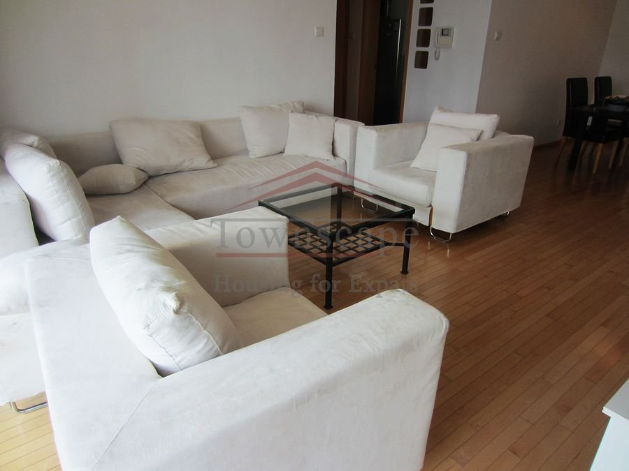 foreigner apartment rental shanghai lovely and bright 3 bedroom apartment in Jing
