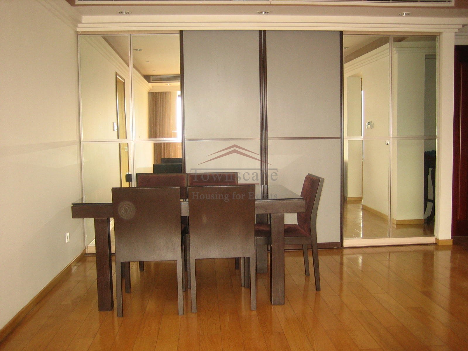 rent the best apartment in shanghai New apartment with huge room/bathroom in Xintiandi