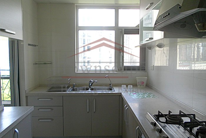 huge kitchen in shanghai Renovated and luxurious apartment in Gubei Area