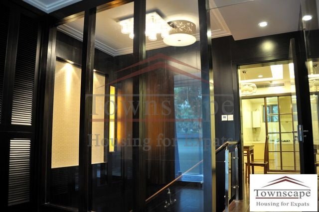 shanghai gubei apartment rental 4BR designer apartment with floor heating system