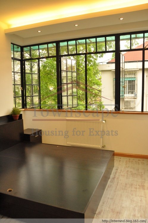 french concession lane house rental Spacious lane house apartment with wall heating system French concession