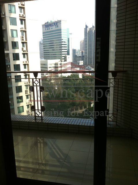 rent nice view apartment shanghai Gorgeous 3br new apartment in famous Manhattan oriental complex