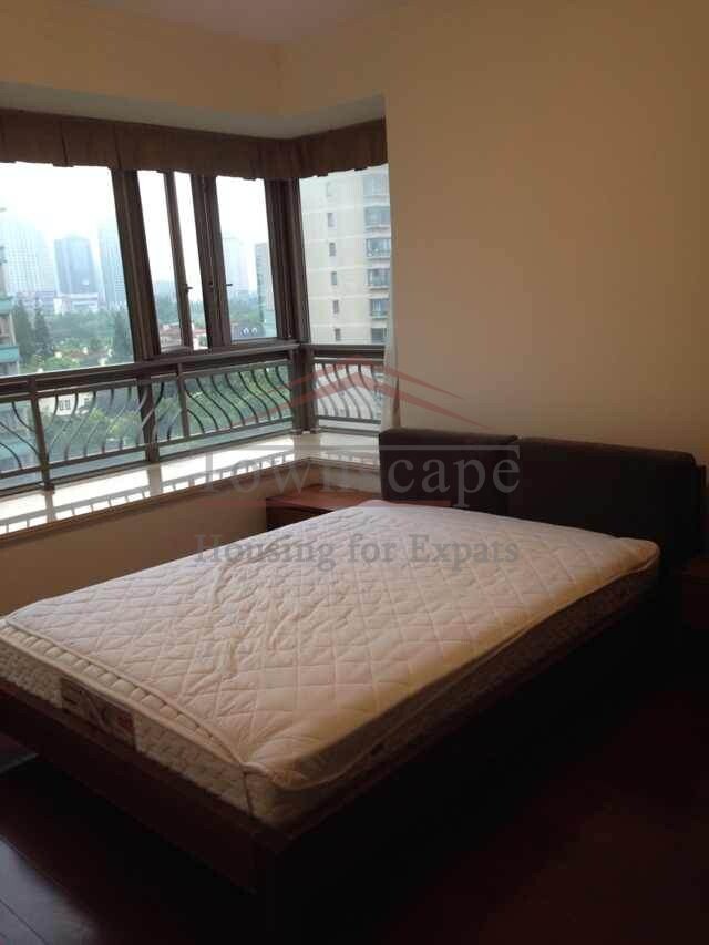 shanghai gubei brand new apartment rental Large 4br apartment in brand new complex Honqioa gubei shanghai