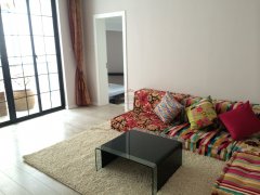5 br newly renovated lane house in French Concession