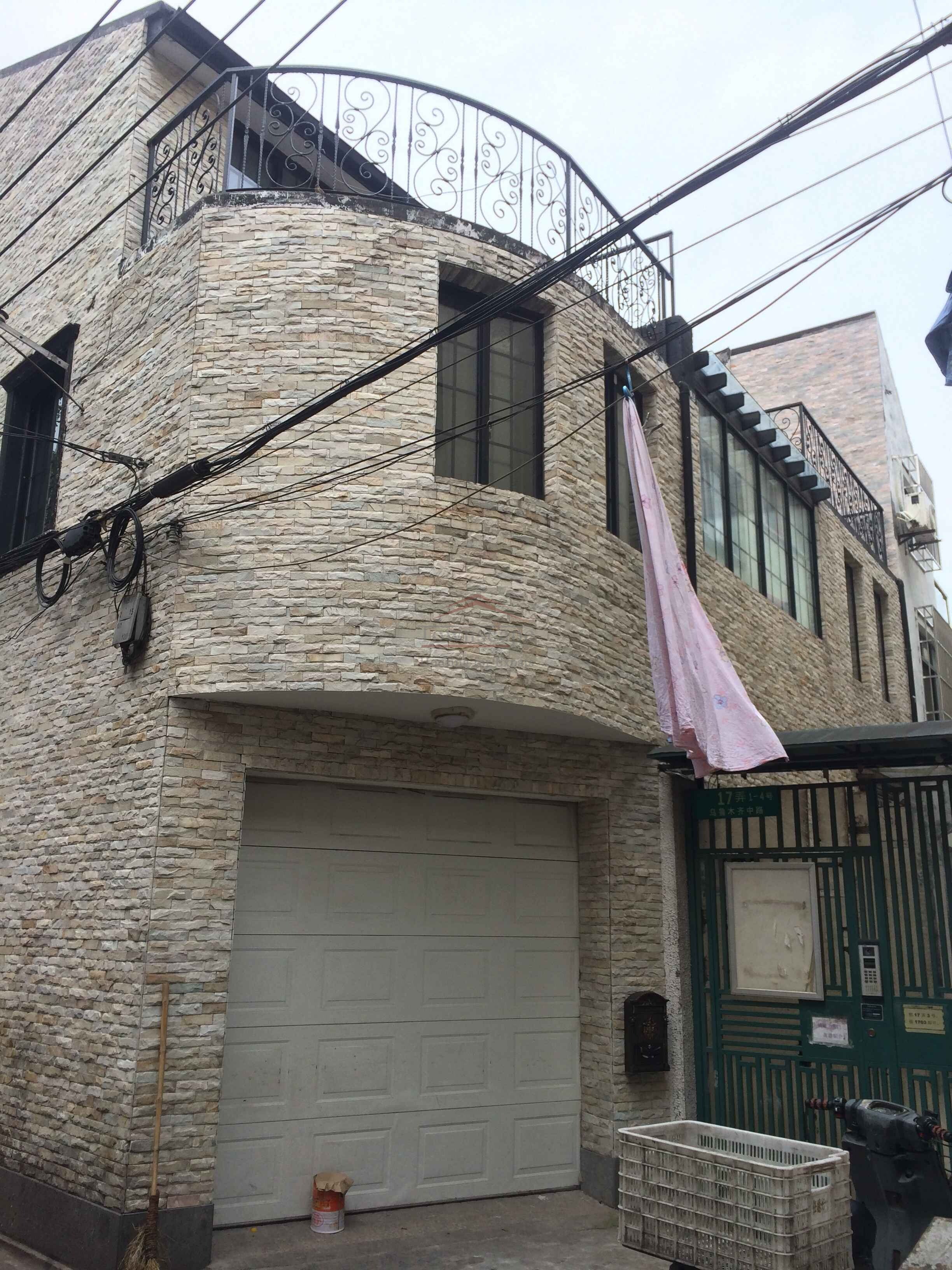 house with garage shanghai 5 br newly renovated lane house in French Concession