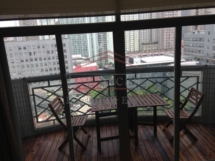 balcony apartment shanghai Modern 3BR apartment in french concession with Wall heating system