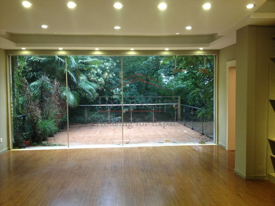 prestigious villa for rent shanghai spacious 500sqm residence with garden for rent Jing