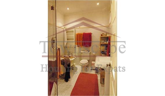 rent terrace garden lane house shanghai Lane house for rent french concession with terrace and garden