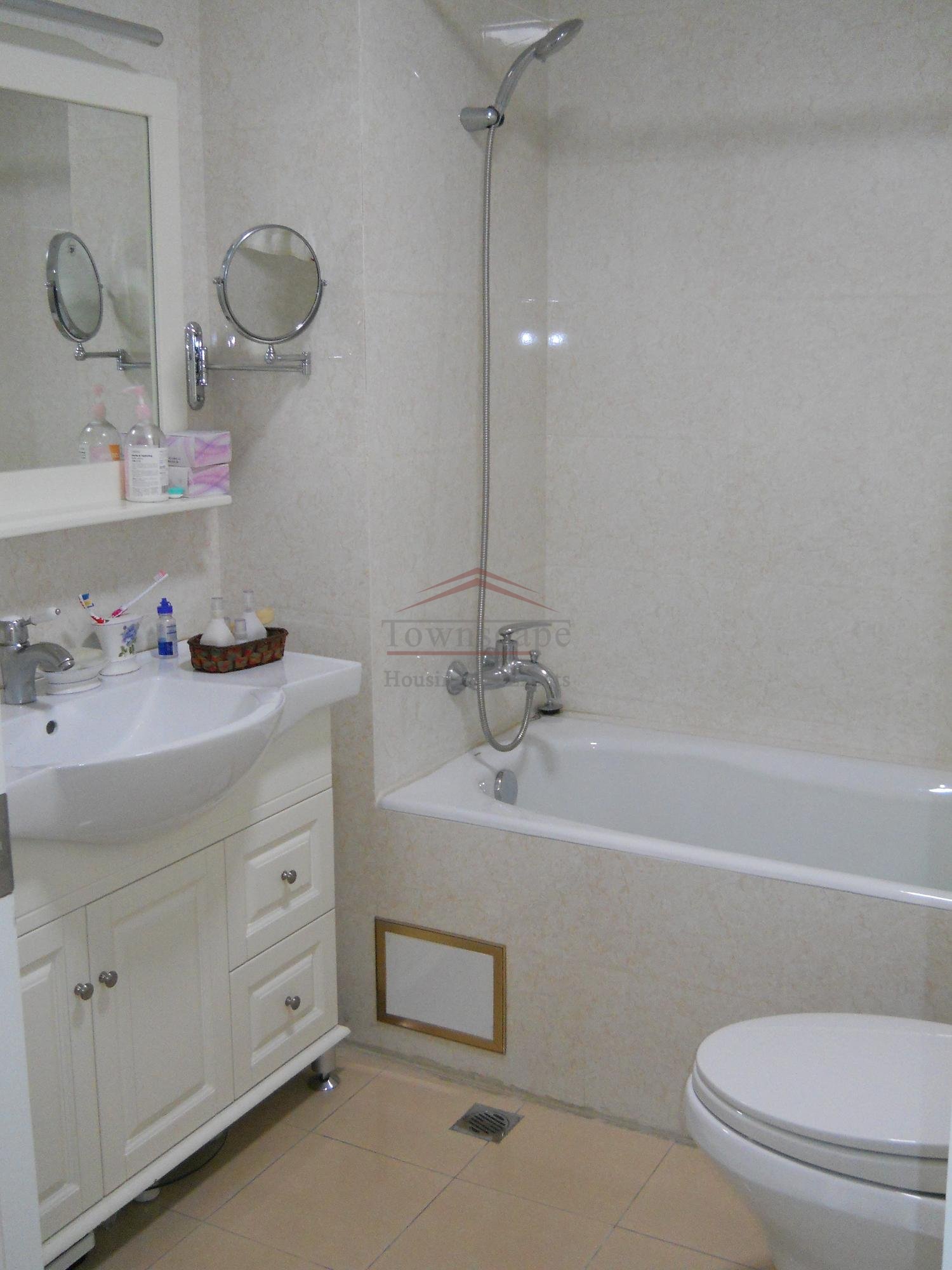 rent modern apartment jing`an bright and modern 2br apartment ladoll international complex