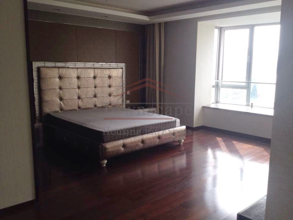expat friendly apartment Lujiazui Apartment in a luxury complex in Pudong (Lujiazui)