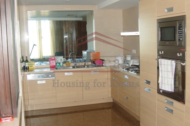 expat friendly apartment shanghai Graceful serviced apartment in French Concession Area