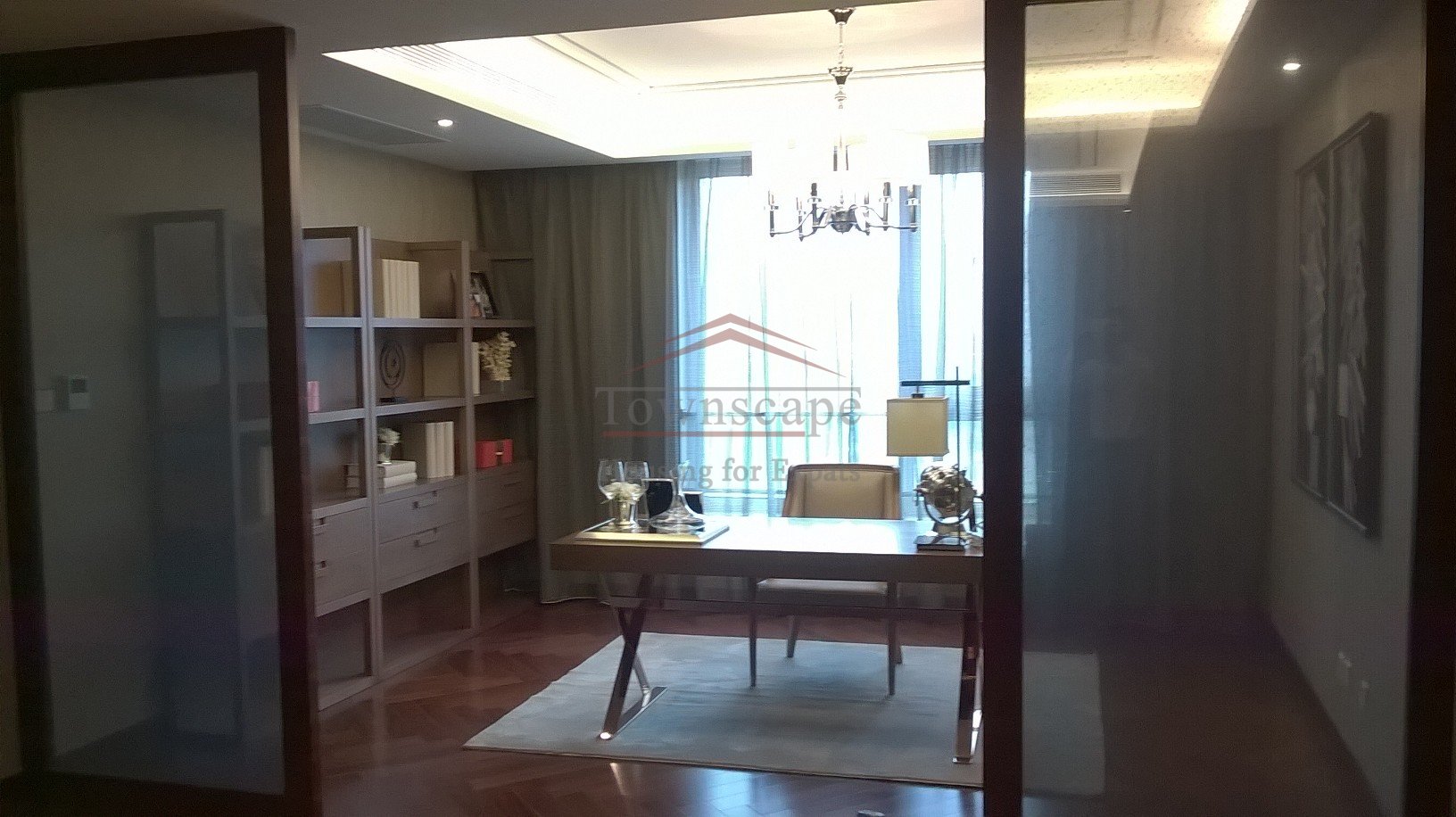jingan temple metro Apartment in newly constructed luxury compound