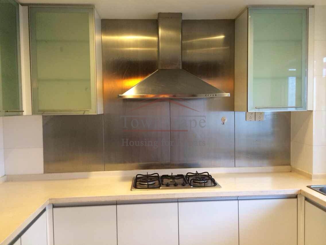 shanghai apartment with large kitchen Large, well designed apartment in La cite