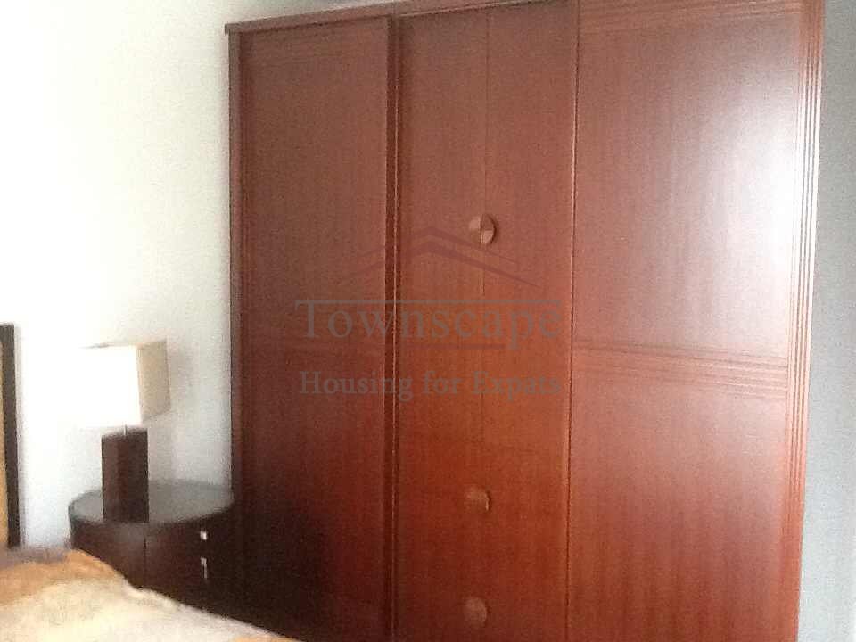 shanghai apartment with large amount of living space Cosy apartment in shanghai with great view