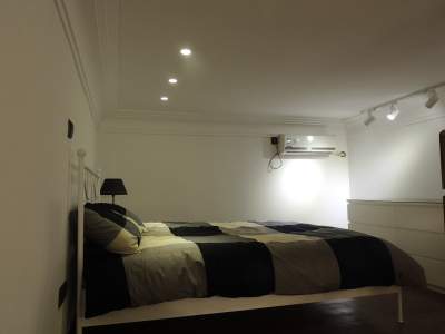 shanghai 1 bedroom lane house Quiet little lane house just of West Nanjing Rd