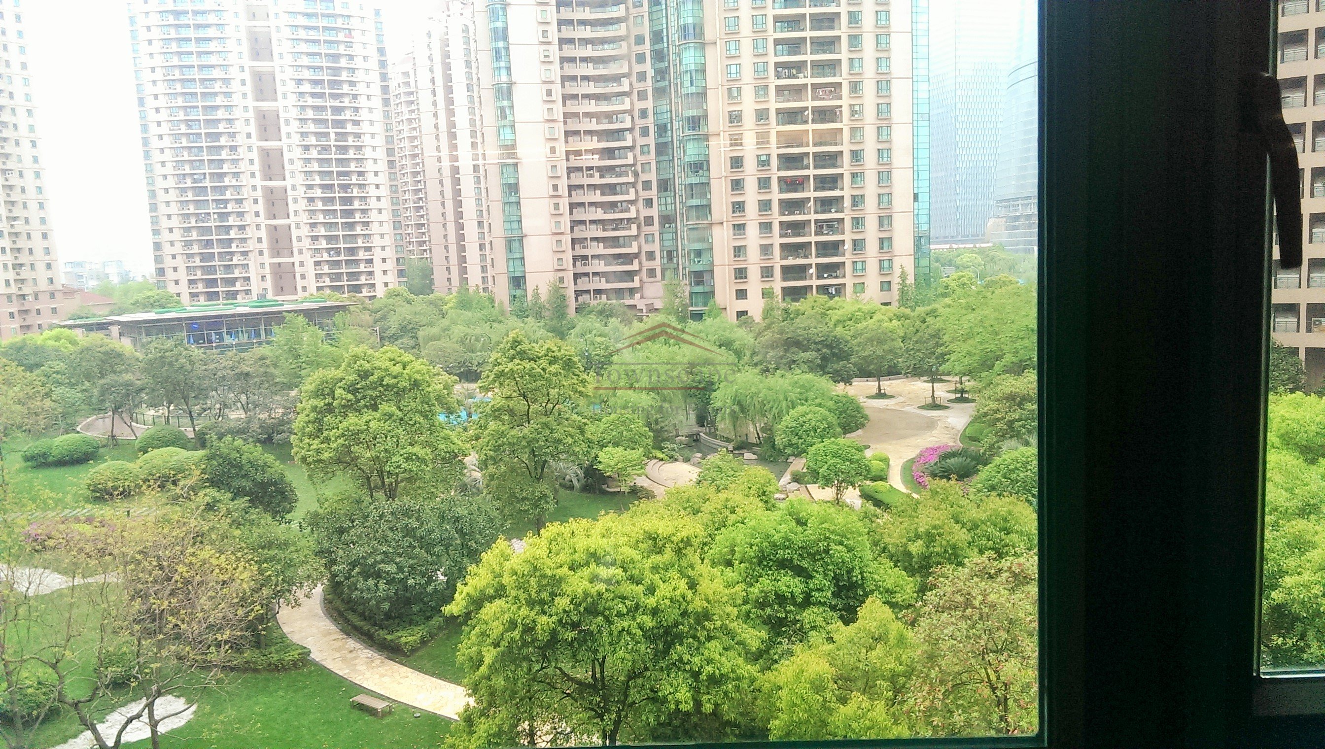 Shanghai apartment Lujiazui Beautiful 4br apartment in Pudong Financial district