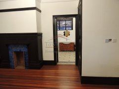  Wonderfully refurbished old apartment in French Concession