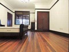  Wonderfully refurbished old apartment in French Concession