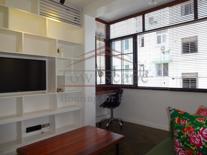  Excellently renovated apartment on Huaihai road