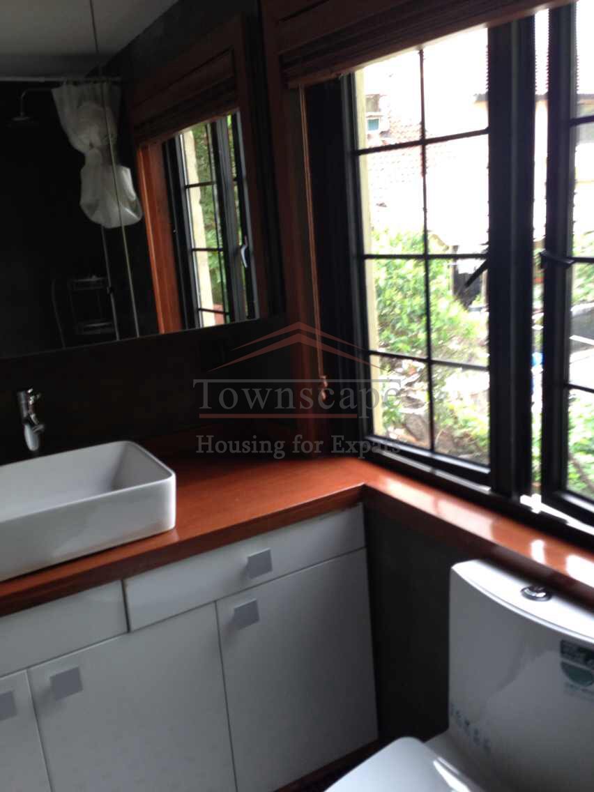 shanghai single bedroom lane house 1br Lane house on south Shaaxi road with terrace