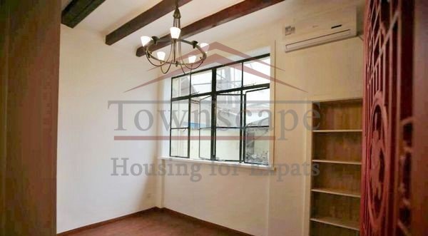  Refurbished Studio Apartment / Office in French Concession